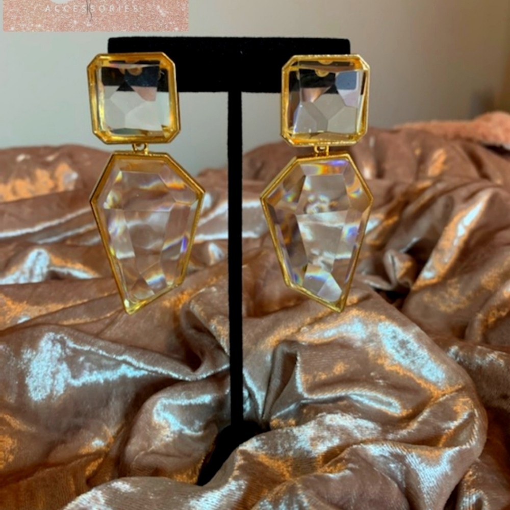 Clear Lucie gold tone earrings